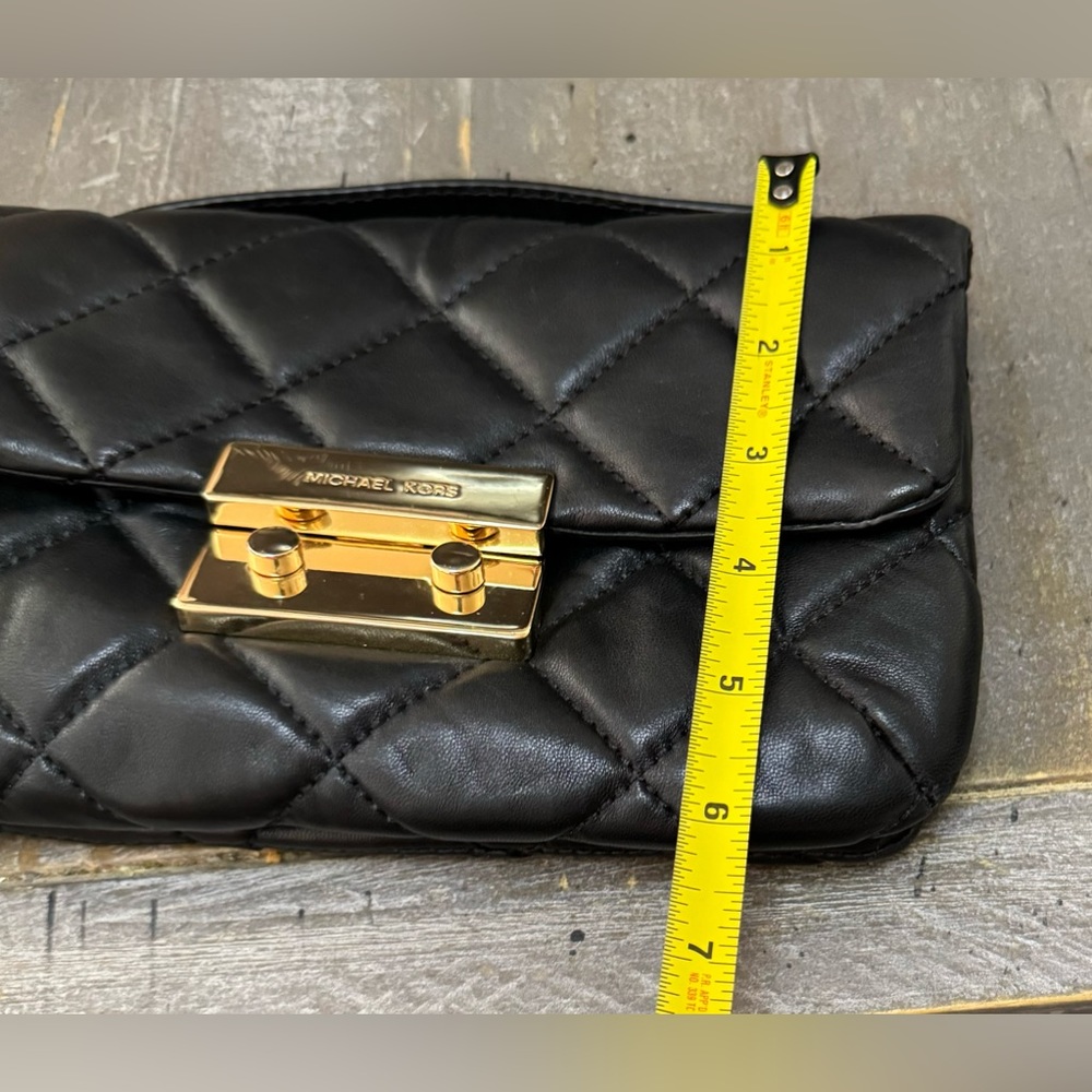 MICHAEL Michael Kors Black Quilted Shoulder Bag with Gold Chain - Picture 14 of 14